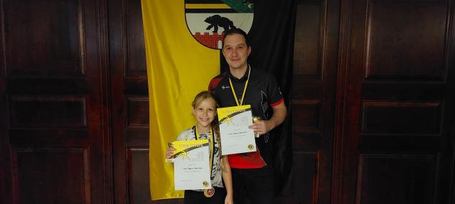 Platz 1 U14 - Emilia Röppnack und Daniel Fricke